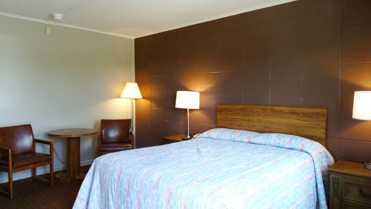 Attican Motel - Attica - Batavia - Warsaw - Darien Lake Exterior photo